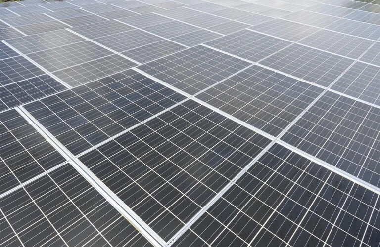 設置も対応 | 沖縄県糸満市の太陽光ならアオソラ沖縄株式会社